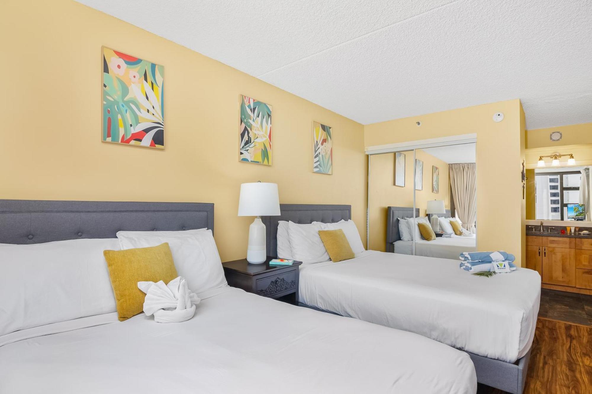 Beautiful 1Br, Steps To Waikiki Beach And Parking Honolulu Zewnętrze zdjęcie
