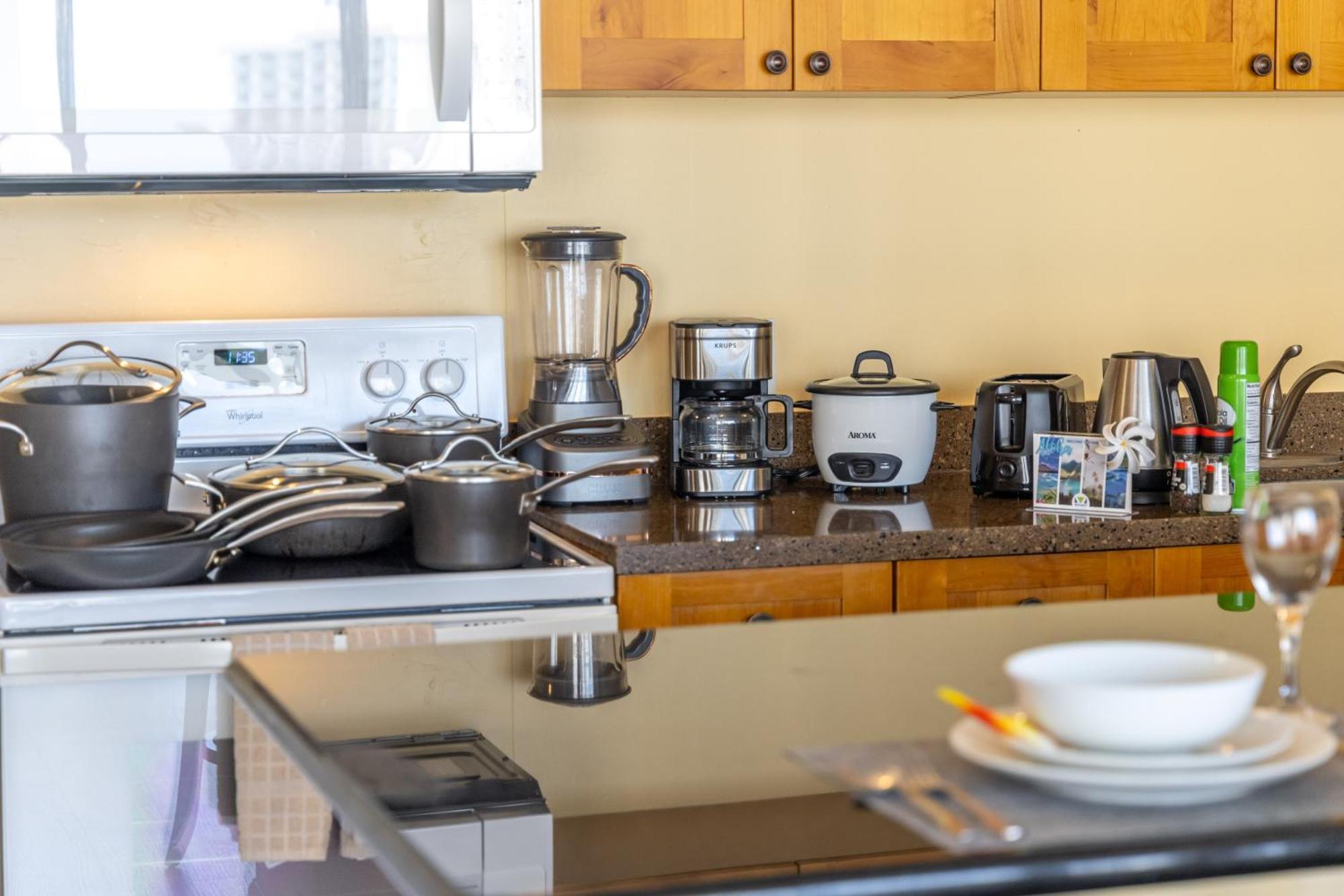 Beautiful 1Br, Steps To Waikiki Beach And Parking Honolulu Zewnętrze zdjęcie